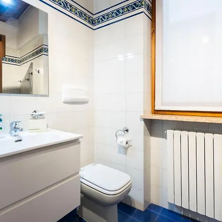Amanti In Appartement Vérone